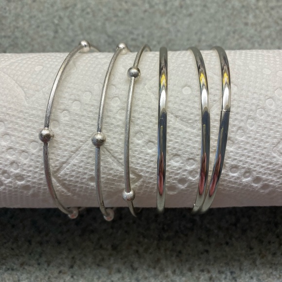 6 Bangles - Picture 3 of 6